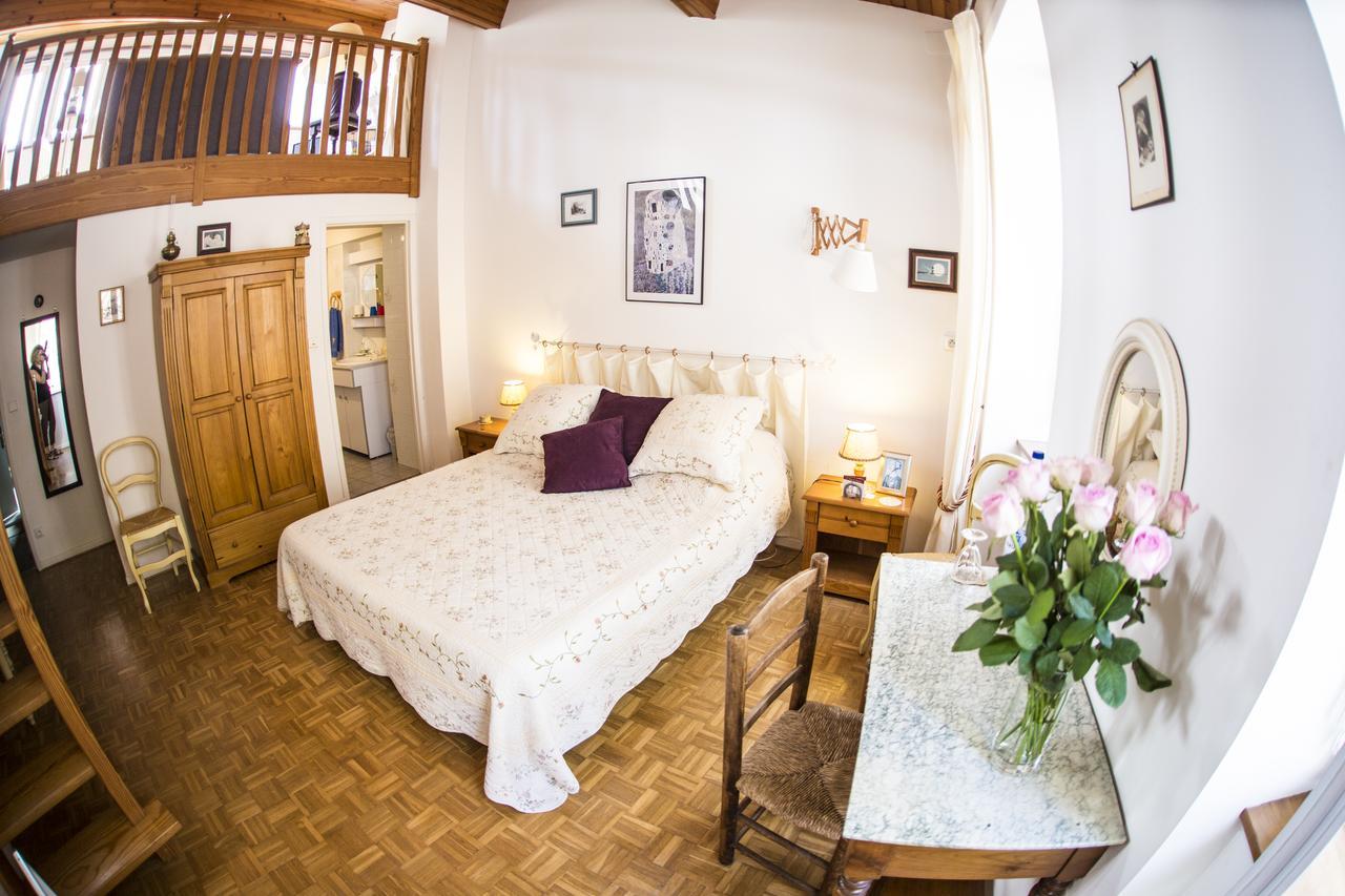 Bed and Breakfast l'Arche des Chapeliers Foix Exterior foto